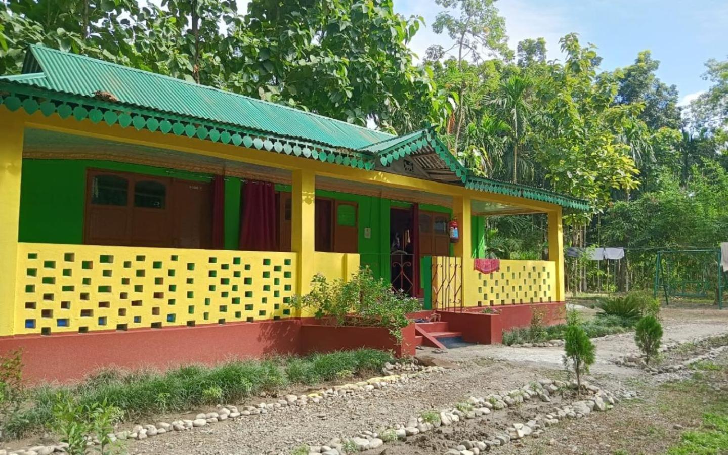 Leo Jungle Retreat By Stayapart , Jaldapara Madari Hat Екстер'єр фото